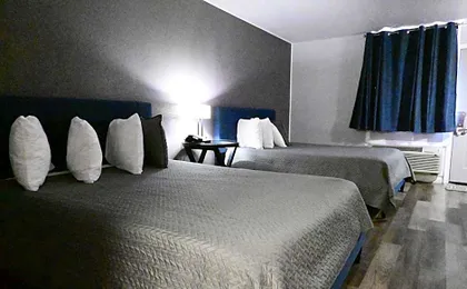 R Nite Star Hotel At Arlington Entertainment District