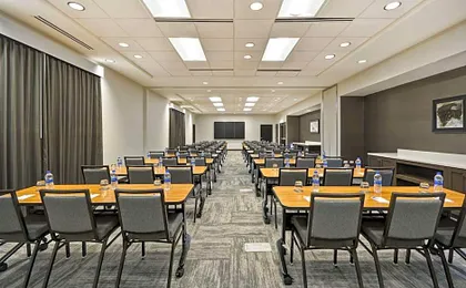 Hyatt Place Fresno