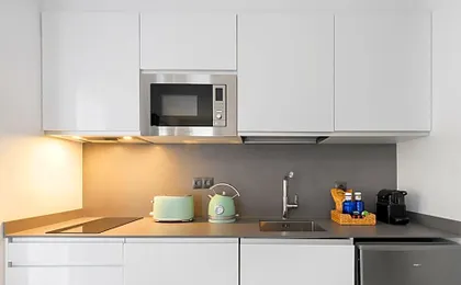 MÁ HOMES Postigos