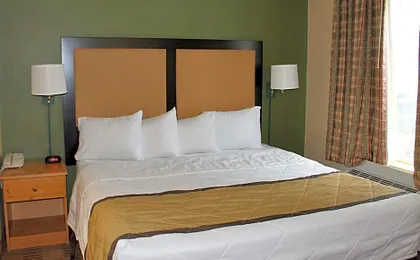 Extended Stay America Select Suites - Chicago - Naperville - East