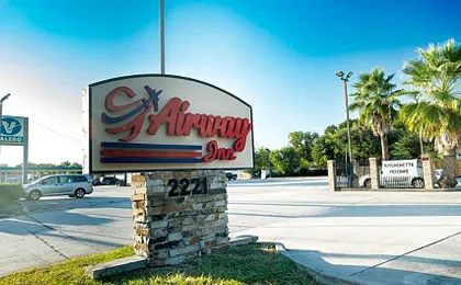 Airway Inn - IAH Airport