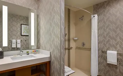 Hyatt Place Houston Downtown