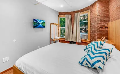 Morris Guest House