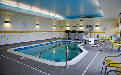 Fairfield Inn & Suites by Marriott Canton South