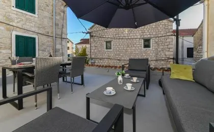 Apartment STARI GRAD