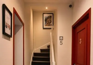 Hôtel Une Chambre en Ville