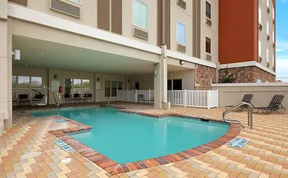 Holiday Inn Express & Suites George West By IHG
