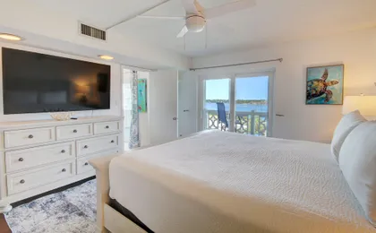 560 El Matador 2 Bedroom Condo