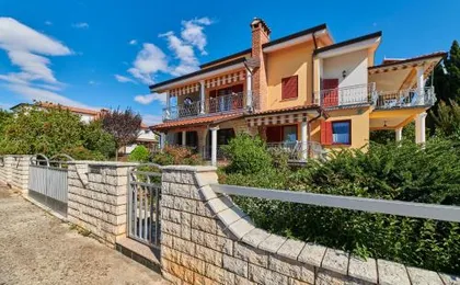 Haus Ana