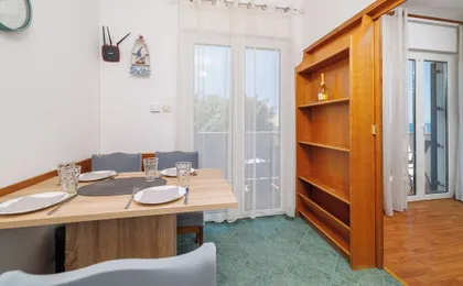Apartments By the sea in Lopar