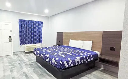 Airway Inn - IAH Airport