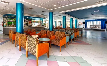 Hotel Tropic