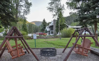 Alpine Lodge Red River