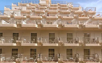Irini Hotel