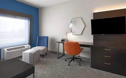 Holiday Inn Express & Suites West Memphis By IHG