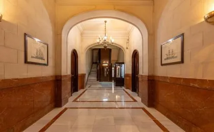 Large & beautiful apartment 4min from Passeig de Gràcia