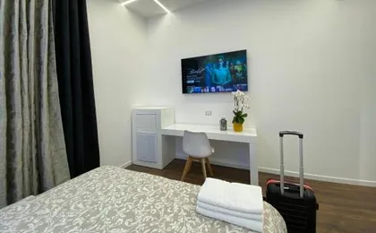 Vatican G&G Suites