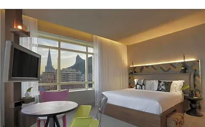 Yoo2 Rio de Janeiro, Tapestry Collection by Hilton