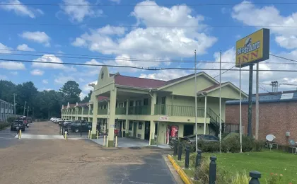 Mustang Inn
