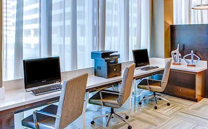 Cambria Hotel White Plains - Downtown