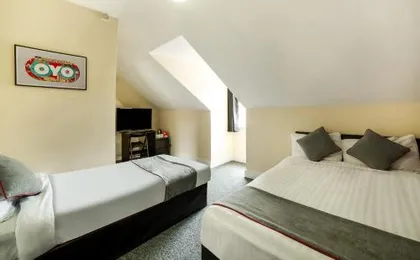 Stratford Hotel