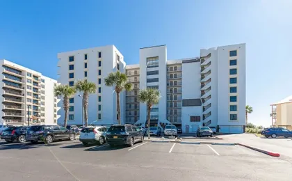 Island Winds West 670 3 Bedroom Condo