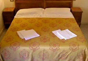 Marta Guest House