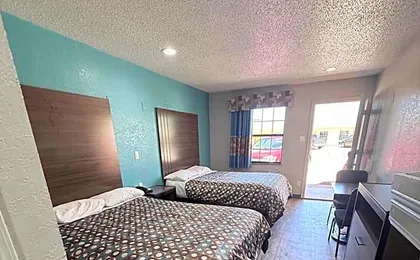 Relax Inn Bryan College Station