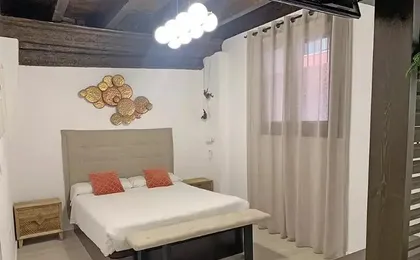 Estudios Real Suites 3000