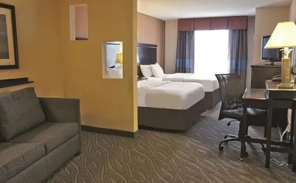 Comfort Suites