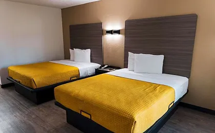 Express Inn & Suites
