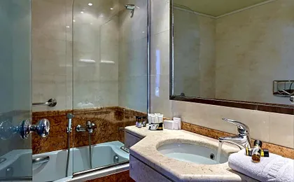 Atrion Hotel