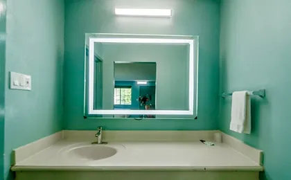 Lone Star Inn & Suites by OYO Harlingen TX