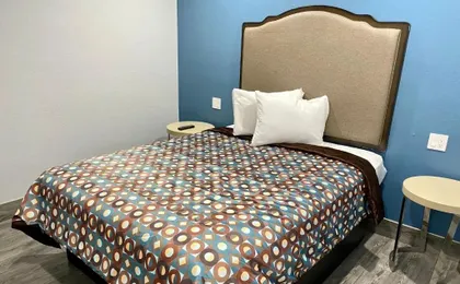 Dixie Motel