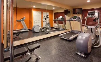 Country Inn & Suites Marion