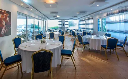 Naxos Palace Hotel