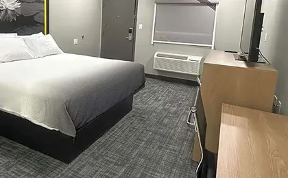 Super 8 by Wyndham Lubbock Airport