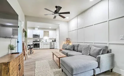 Boho-chic Folsom Retreat: Walkable Location!