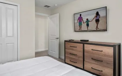 Comfy Townhome 8 Min to Disney!
