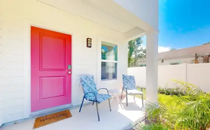Inviting, Newly Built, Dog-friendly Home With Patio, Central AC & Great Location
