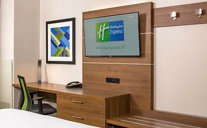 Holiday Inn Express Hotel & Suites White River Junction By IHG