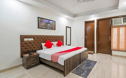 Hotel O Premium Rooms Chhatarpur