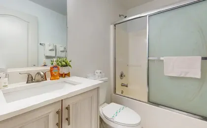 Home Near the Beach With Private Pool, Inviting Patio, Streaming & AC
