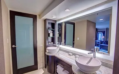 Golden Nugget Hotel & Casino