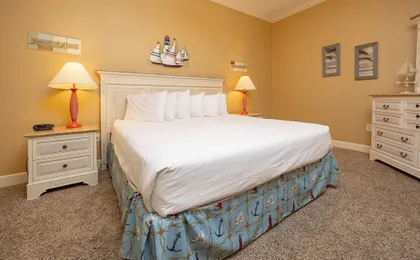 Phoenix West 1702 3 Bedroom Condo