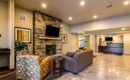 Cobblestone Inn & Suites - Barron