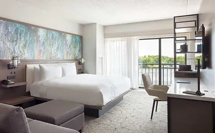 Marriott Savannah Riverfront