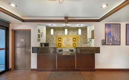 Comfort Inn & Suites Butler