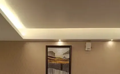 Royal Ace Luxur Hotel