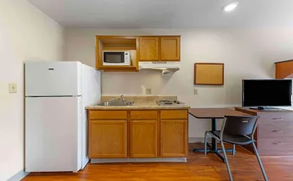 Extended Stay America Select Suites - Oklahoma City - Southeast